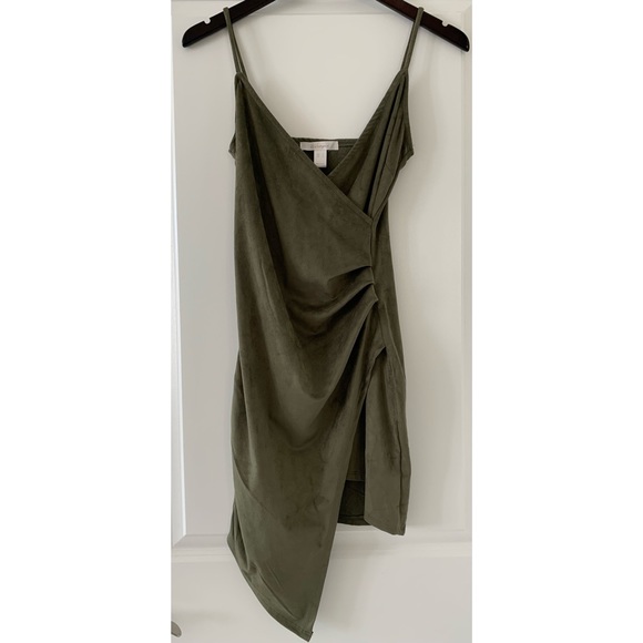 Dresses & Skirts - Asymmetrical Midi Dress